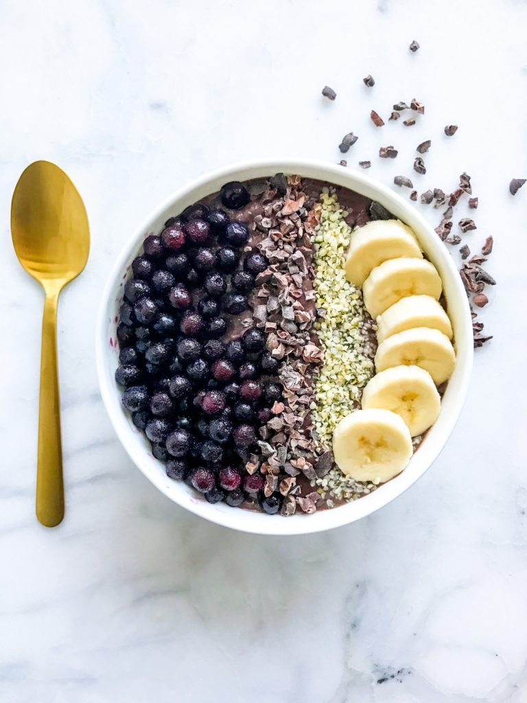 Blueberry Cacao Acai Bowl | Living Well With Nic