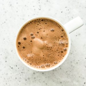 Easy Vegan Hot Chocolate | Living Well With Nic