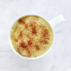 Golden Milk Turmeric Latte | Living Well With Nic