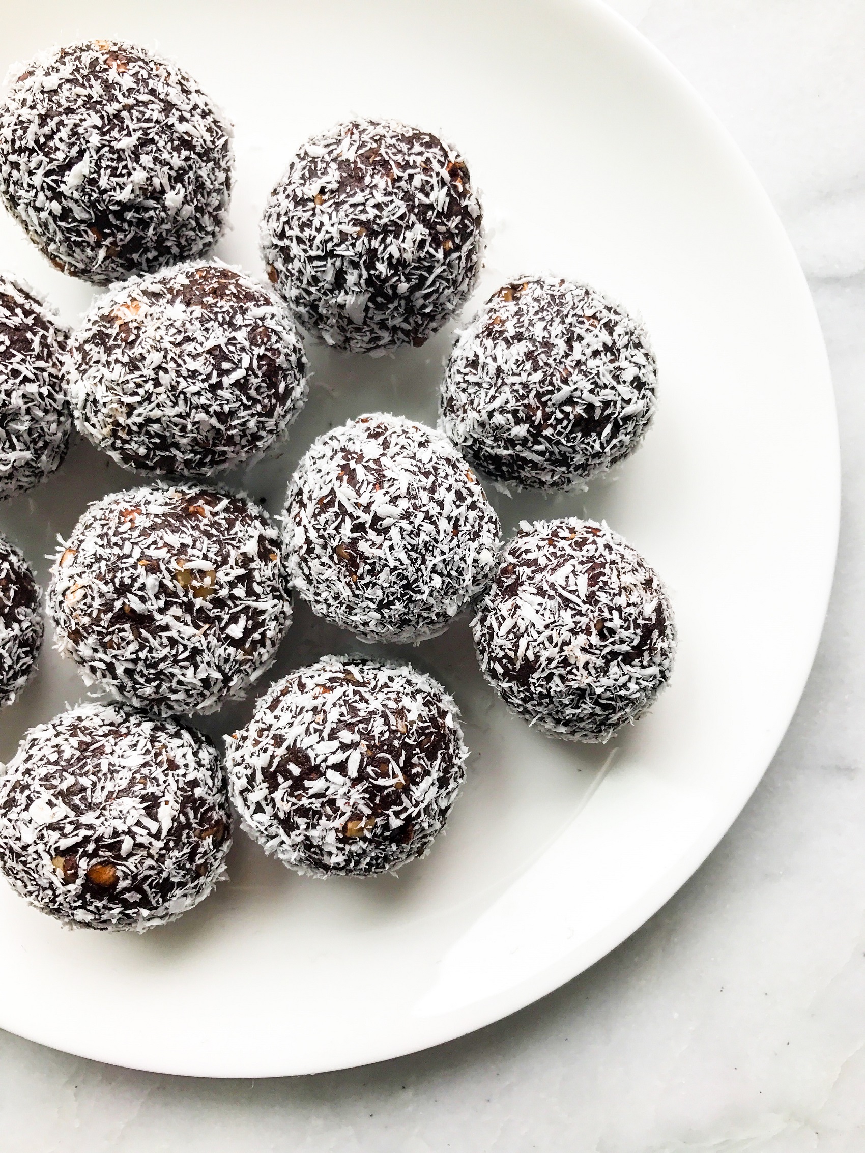 Vegan Cacao Truffles | Living Well With Nic