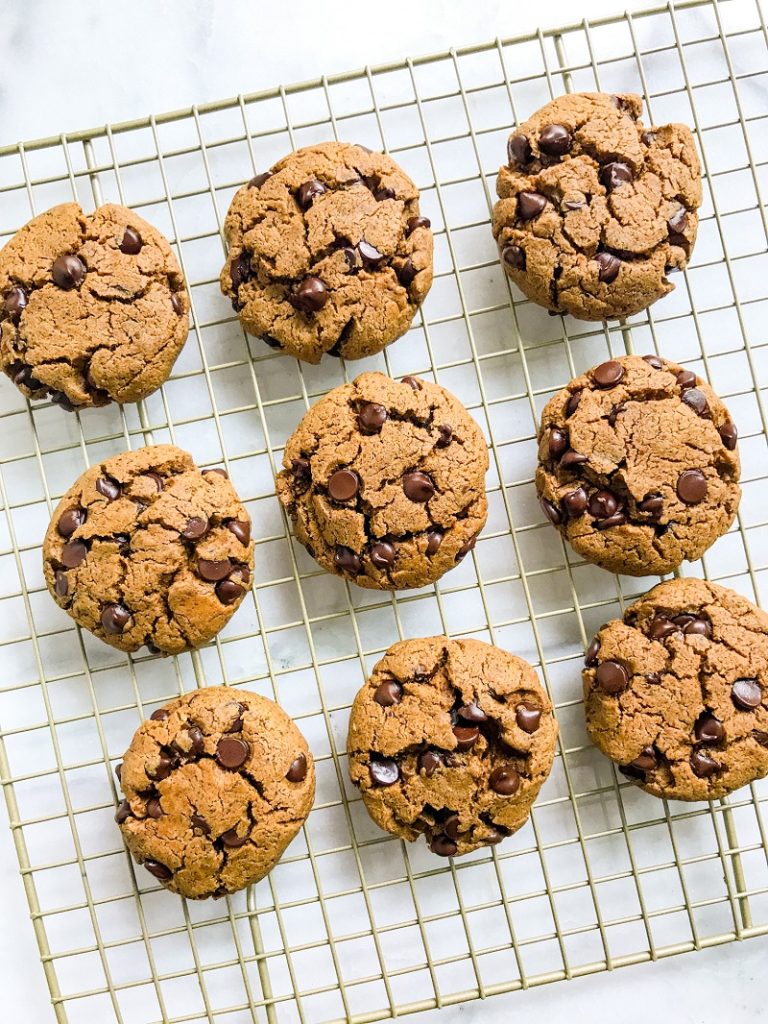 Healthy Pumpkin Chocolate Chip Cookies