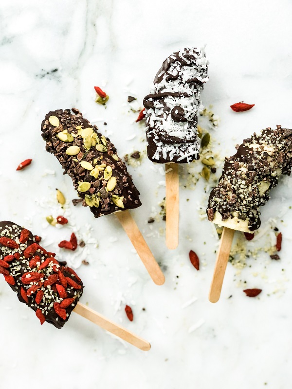 Chocolate Covered Banana Pops | Living Well With Nic