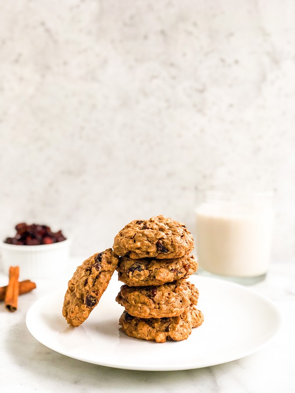 Soft Gluten-Free Vegan Oatmeal Raisin Cookies | Living Well With Nic