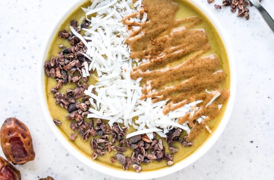 Vanilla Date Smoothie Bowl | Living Well With Nic