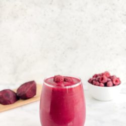 Raspberry Beet Detox Smoothie | Living Well With Nic