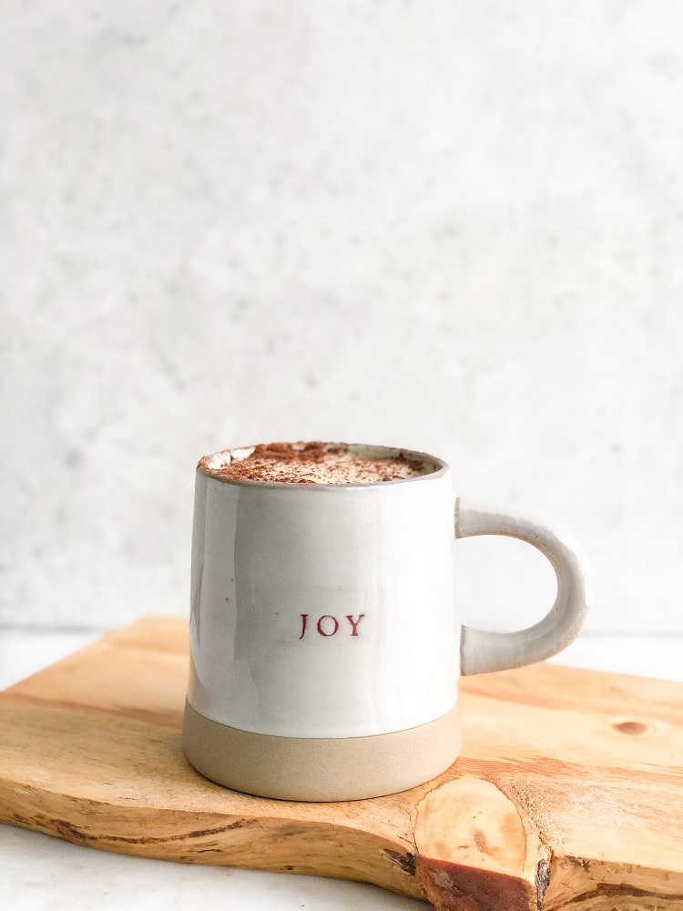 Dairy-Free Gingerbread Latte | Living Well With Nic