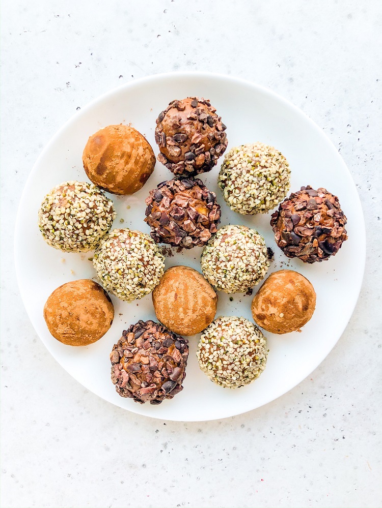 Raw Vegan Chocolate Truffles | Living Well With Nic