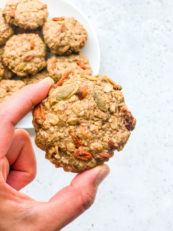 Superfood Breakfast Cookies | Living Well With Nic