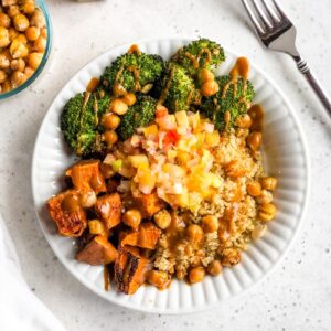 Thai Peanut Sweet Potato Buddha Bowls | Living Well With Nic